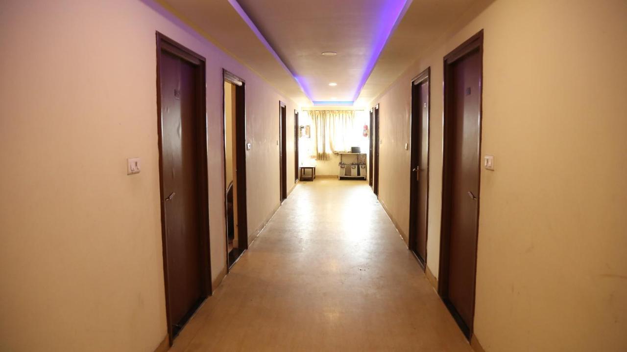 Kumaran Millenium Residency Hotel Vellore Exterior foto